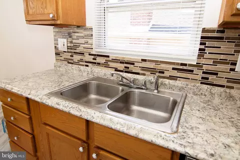 Kitchen - 27 E 3rd Ave, Runnemede, NJ 08078 photo 3 of 6