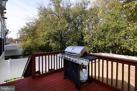 Exterior - 27 E 3rd Ave, Runnemede, NJ 08078 photo 3 of 7