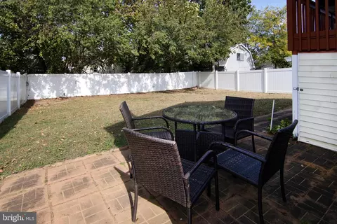 Exterior - 27 E 3rd Ave, Runnemede, NJ 08078 photo 5 of 7