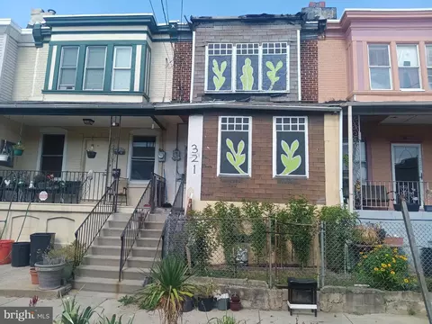 321 Byron St, Camden, NJ 08102