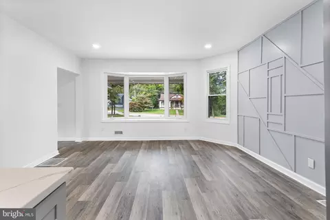 Living - 97 Erial Rd, Clementon, NJ 08021 photo 1 of 2