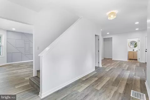 Entry Way - 97 Erial Rd, Clementon, NJ 08021 photo 1 of 9