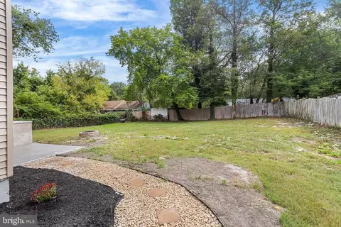 Exterior - 97 Erial Rd, Clementon, NJ 08021 photo 4 of 6