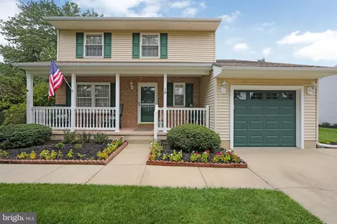 18 Presidential Dr, Berlin, NJ 08009