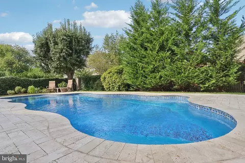 Exterior - 116 Split Rail Dr, Cherry Hill, NJ 08034 photo 6 of 9