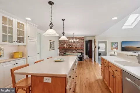 Kitchen - 116 Split Rail Dr, Cherry Hill, NJ 08034 photo 5 of 7