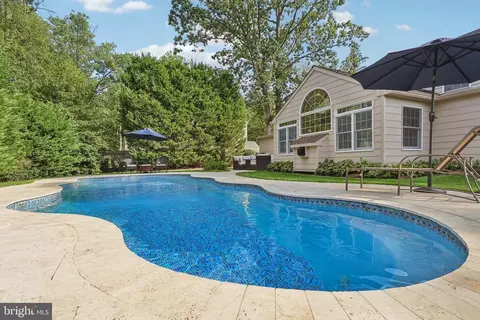 Exterior - 116 Split Rail Dr, Cherry Hill, NJ 08034 photo 7 of 9