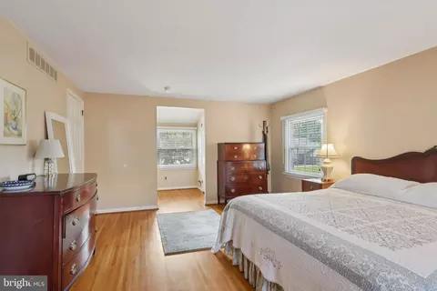 Bedroom - 116 Split Rail Dr, Cherry Hill, NJ 08034 photo 3 of 8