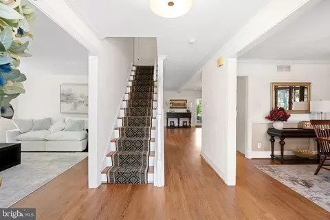 320 Warwick Rd, Haddonfield, NJ 08033 photo 4