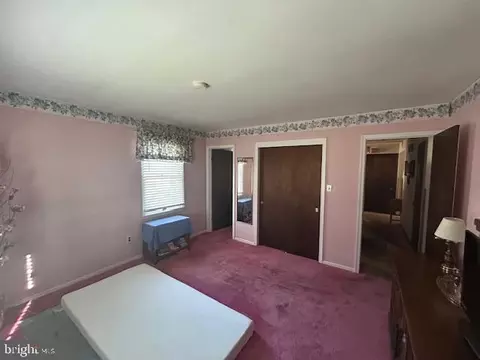 Bedroom - 25 State Ave, Lindenwold, NJ 08021 photo 1 of 5