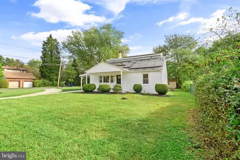 Exterior - 605 Evesham Rd, Voorhees, NJ 08043 photo 6 of 8