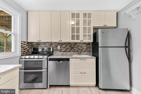 Kitchen - 605 Evesham Rd, Voorhees, NJ 08043 photo 2 of 3
