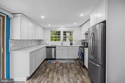 Kitchen - 109 E 11th Ave, Pine Hill, NJ 08021 photo 2 of 3