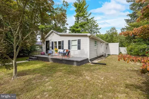 Exterior - 109 E 11th Ave, Pine Hill, NJ 08021 photo 7 of 8