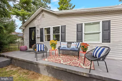 Exterior - 109 E 11th Ave, Pine Hill, NJ 08021 photo 4 of 8