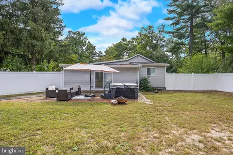 Exterior - 109 E 11th Ave, Pine Hill, NJ 08021 photo 3 of 8