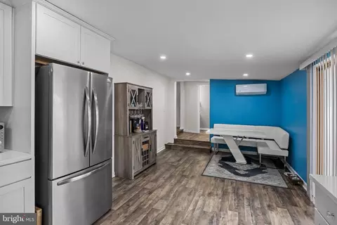 Entry Way - 109 E 11th Ave, Pine Hill, NJ 08021 photo 1 of 5
