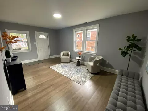 Living - 15 E 8th Ave, Pine Hill, NJ 08021 photo 2 of 5