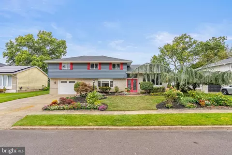 711 George Ln, Glendora, NJ 08029
