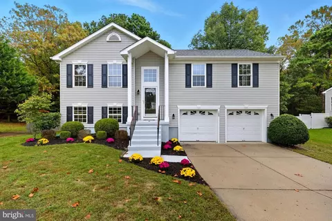 109 Monticello Dr, Sicklerville, NJ 08081