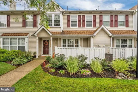 4102 Aberdeen Ln, Blackwood, NJ 08012