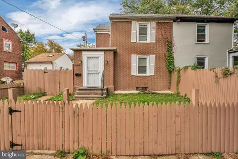 2930 N Merrimac Rd, Camden, NJ 08104