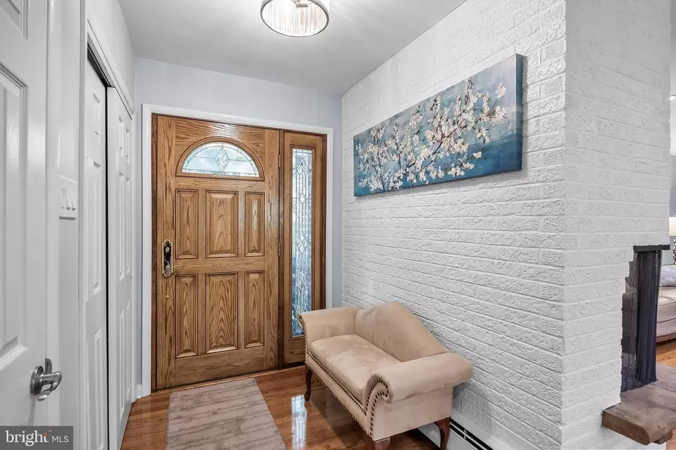 Entry Way - 311 Saint James Ave, Merchantville, NJ 08109 photo 2 of 3