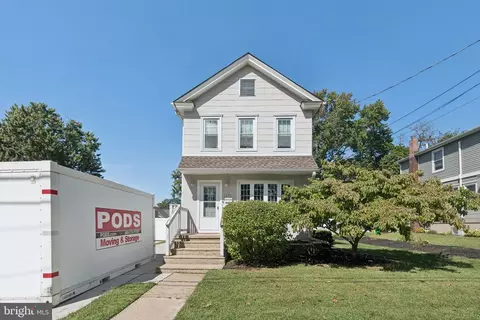 233 Haines Ave, Barrington, NJ 08007