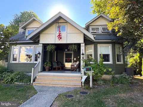 6 Allen Ln, Collingswood, NJ 08108