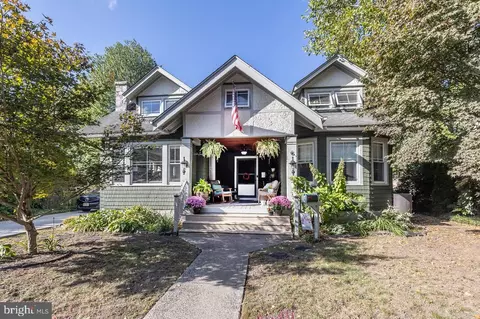 6 Allen Ln, Collingswood, NJ 08108