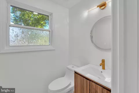 Bath - 100 Eagle Ln, Cherry Hill, NJ 08003 photo 1 of 6