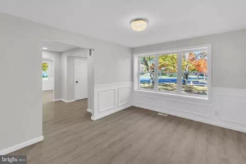 Living - 100 Eagle Ln, Cherry Hill, NJ 08003 photo 3 of 8