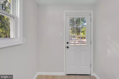 Entry Way - 100 Eagle Ln, Cherry Hill, NJ 08003 photo 11 of 15