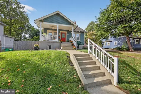 115 Woodland Ave, Barrington, NJ 08007