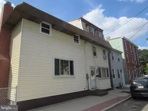 218 Somerset St, Gloucester City, NJ 08030