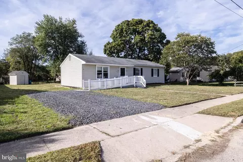 1183 Middle Ave, Waterford Works, NJ 08089