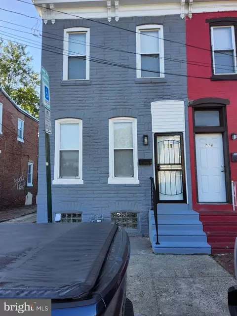 718 Spruce St, Camden, NJ 08103