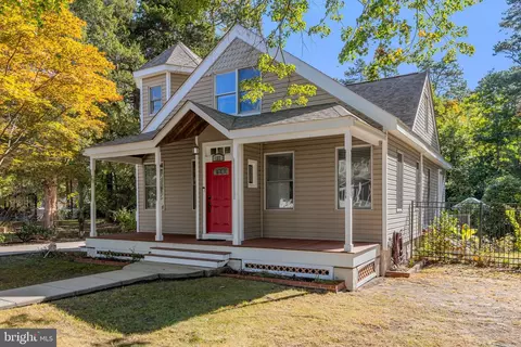 137 Elm Ave, Lindenwold, NJ 08021