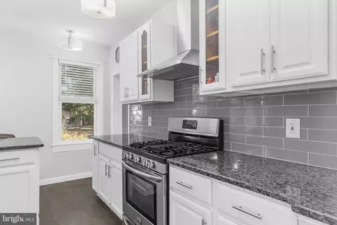 137 Elm Ave, Lindenwold, NJ 08021 photo 10