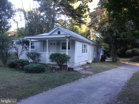 223 Cypress Ave, Lindenwold, NJ 08021