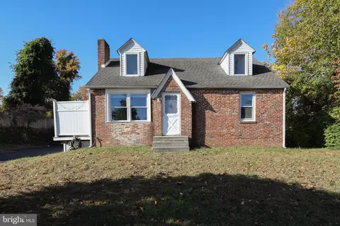 38 Lincoln Ave, Clementon, NJ 08021