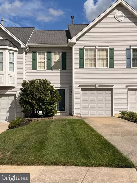 6 Muirfield Ct, Blackwood, NJ 08012
