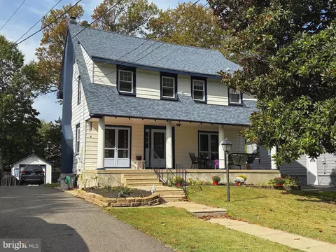 123 W Browning Rd, Collingswood, NJ 08108