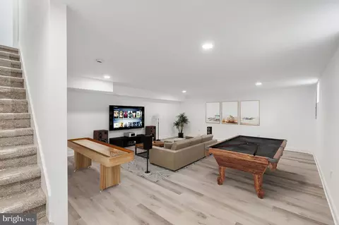 Living - 19 E 2nd Ave, Pine Hill, NJ 08021 photo 5 of 5