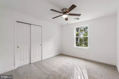 Bedroom - 19 E 2nd Ave, Pine Hill, NJ 08021 photo 4 of 5