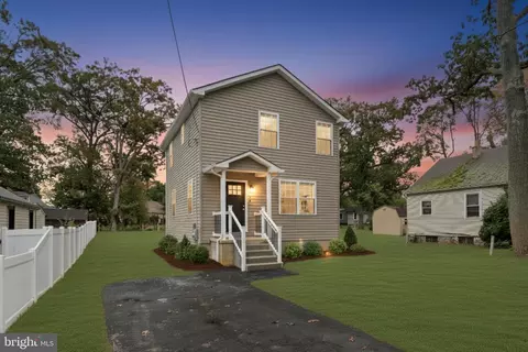 Exterior - 19 E 2nd Ave, Pine Hill, NJ 08021 photo 2 of 3