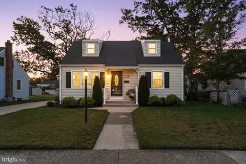 134 Maryland Ave, Magnolia, NJ 08049