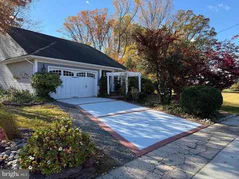 20 A Temple Ave, Stratford, NJ 08084