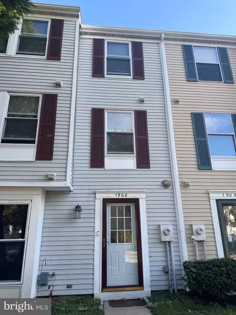 1908 Greenwood Dr, Lindenwold, NJ 08021