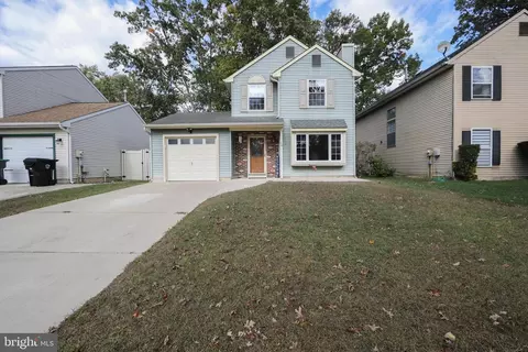 16 Brookview Dr, Atco, NJ 08004